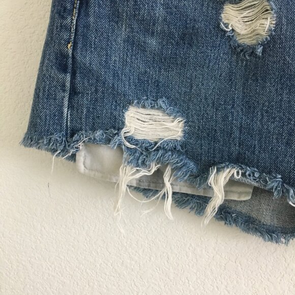 Furst Of A Kind Levi's Womens 28 Denim Shorts Distressed Button Fly Cotton - Picture 5 of 16